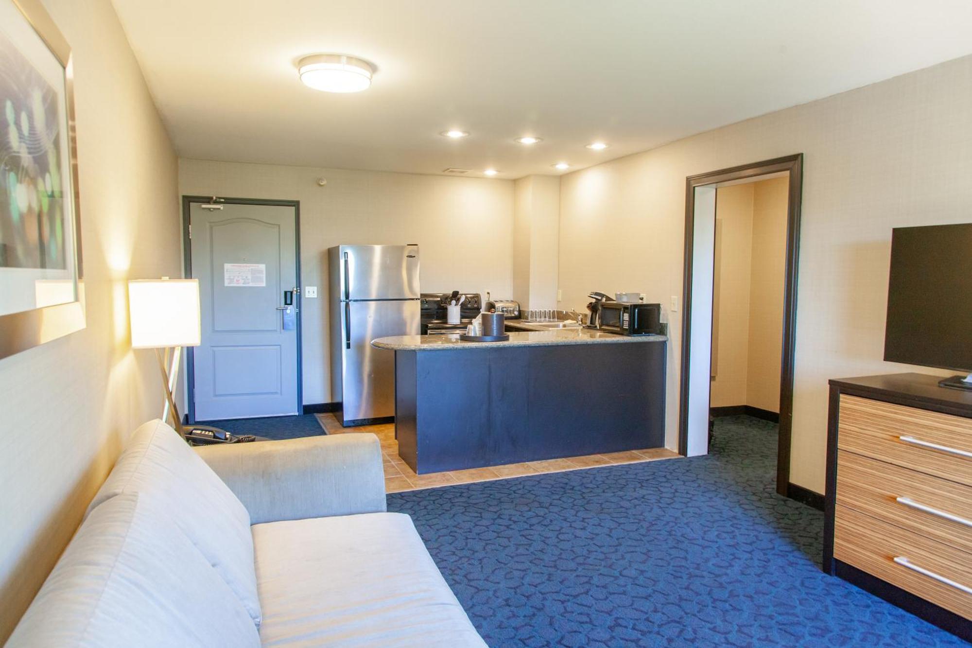 Holiday Inn Express Jackson By Ihg Exterior photo