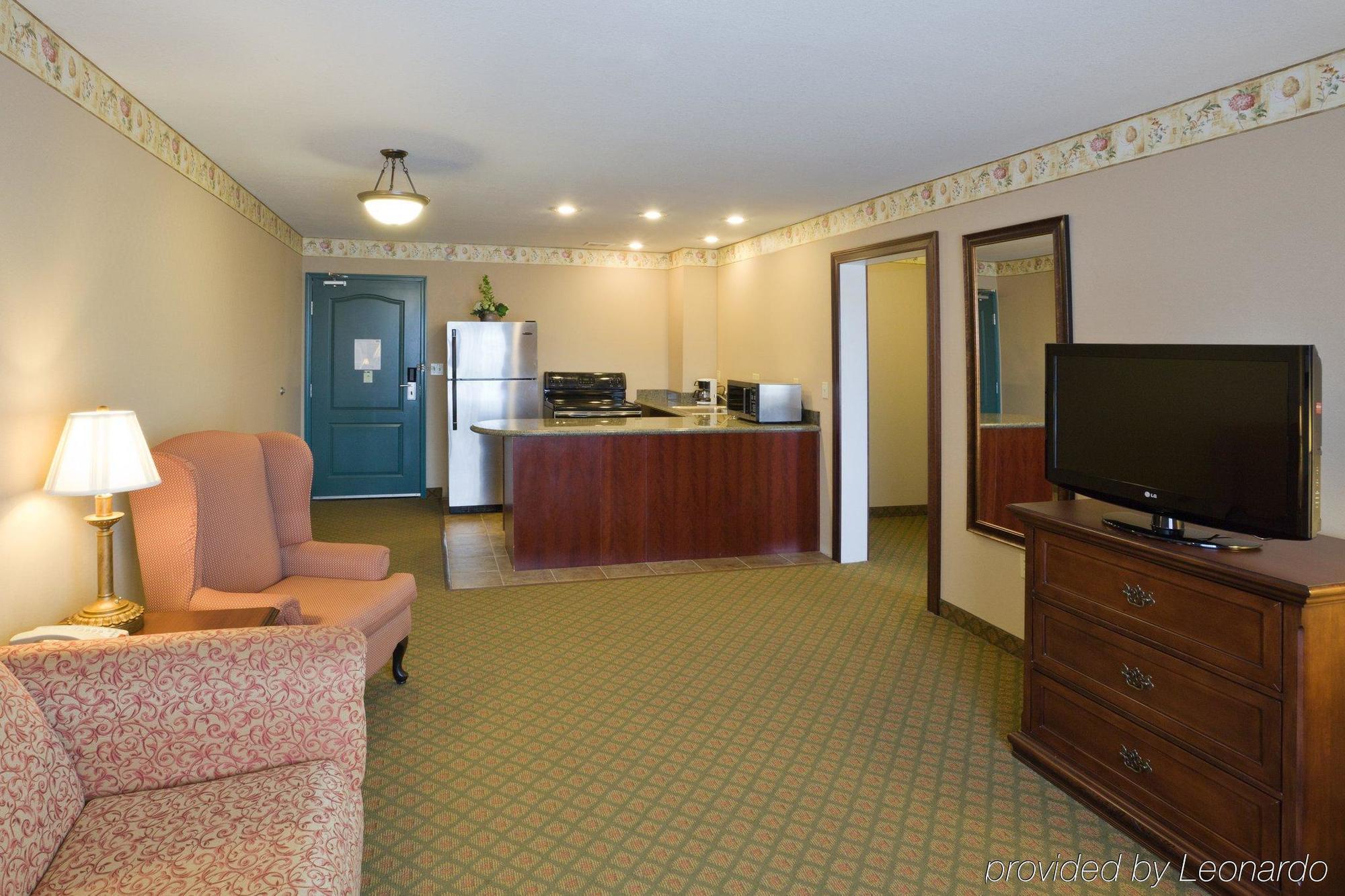Holiday Inn Express Jackson By Ihg Exterior photo